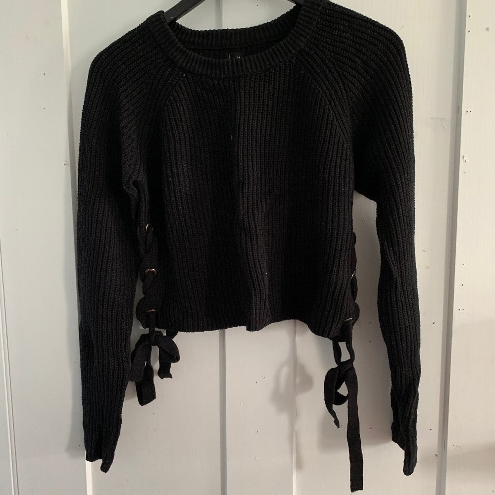 Black sweater with ties